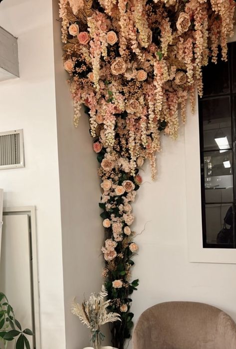 Flower room decor