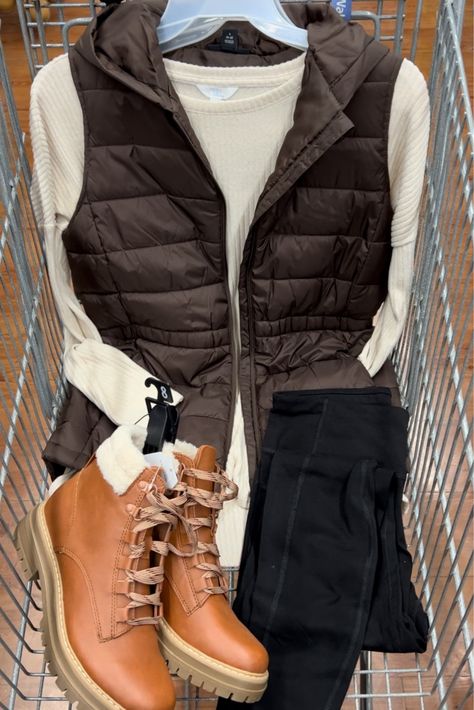 New at Walmart: Fall Fashion Walmart Summer Outfits 2023, Walmart Winter Outfits, Walmart Outfits 2023 Winter, Walmart Outfit Ideas, Walmart Outfits Fall 2024, Fashion Fall 2024, Fall Fashion Outfits 2024, Traveling Wardrobe, Womens Hooded Vest