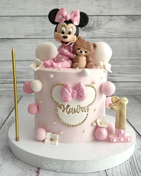 Mini Mouse Cake 1st Birthday, 1st Birthday Cake Minnie Mouse, Birthday Cake For Baby Girl 2nd, Girl 3rd Birthday Cake, Tort Minnie Mouse, Dort Minnie, Mickey Mouse Birthday Girl, Minnie Cake Ideas, Minnie Mouse Birthday Cake Ideas