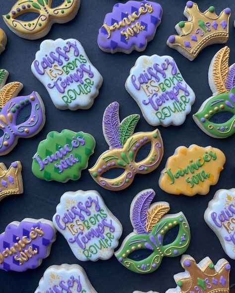 Madi Gras Party Ideas Food, Mardi Gras Party Food For A Crowd, Mardi Gras Birthday Party Ideas, Mardis Gras Party, Mardi Gras Cookies Decorated, Mardi Gras Wedding Cake, Mardi Gras Food Ideas, Madi Gras Party, Mardi Gras Treats