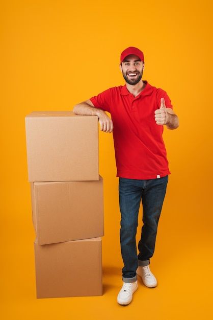 Red Uniform, Delivery Guy, Game Of Thrones Cosplay, Amazon Delivery, Thumb Up, Food Graphic Design, Key Visual, Professional Portrait, Packaging Boxes