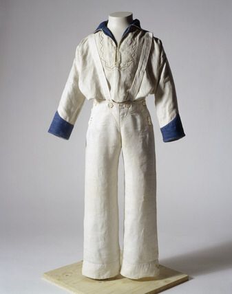 Victorian Children's Clothing, Theatre Fashion, Museum Of London, Vintage Childrens Clothing, Sailor Suit, 20th Century Fashion, Sailor Fashion, Period Outfit, Children's Fashion