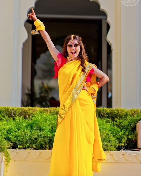 Haldi is the most colorful ceremony at an Indian wedding #spyne #weddingphotography #haldi #haldiceremony #haldiphotography #haldibride #bride #indianbride #indianbridalfashion #bridaldreses #bridaldress #indianweddingphotography Haldi Poses For Bride, Haldi Poses, Bride Haldi, Haldi Photoshoot, Saree Inspiration, Haldi Ceremony Outfit, Bride Photos Poses, Haldi Outfits, Indian Wedding Photography Couples