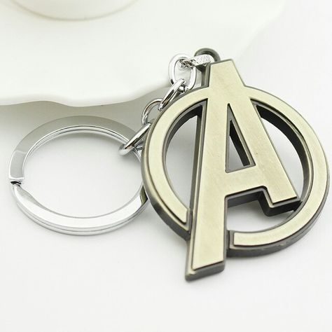 Avengers Avengers Keychain, Keychain Metal, Laser Engraved Ideas, Islamic Patterns, Cute Keychain, Birthday Surprise, Green Bay, Laser Engraved, Laser Engraving