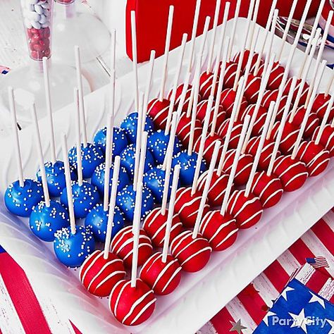 Flag Cake Pops, Memorial Day Cake, Patriotic Cake Pops, American Flag Cake, 4th July Food, Cake Pops Recipe, Cake Pop Bouquet, Patriotic Cake, Texas Trip