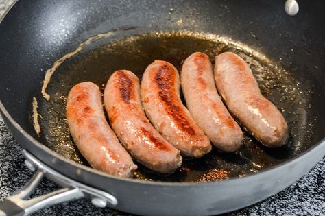 Cooking Brats On Stove, British Sausage, How To Cook Bratwurst, Sausage And Peppers Crockpot, Lentils And Sausage, Beer Bratwurst, How To Cook Brats, Lentil Sausage Soup, Bratwurst Recipes