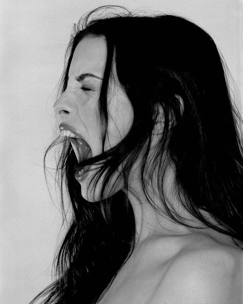 Mia Tyler, 얼굴 드로잉, Edward Weston, Ellen Von Unwerth, Liv Tyler, Face Expressions, Vogue Russia, Facial Expressions, Famous Faces