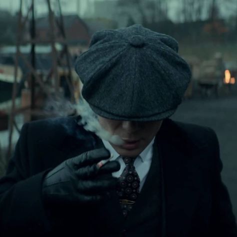 جيسون ستاثام, Peaky Blinders Characters, Peaky Blinders Wallpaper, Peaky Blinders Thomas, Peaky Blinders Tommy Shelby, Cillian Murphy Peaky Blinders, Funny Short Video Clips, Ghost Videos, Gamer Pics