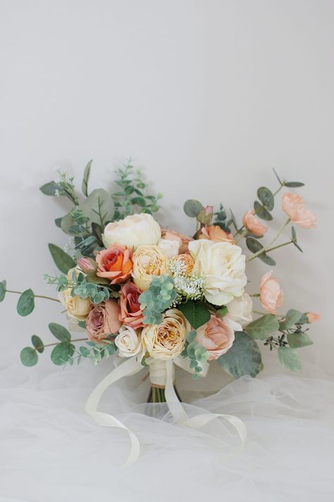 Peach And Ivory Wedding, Ivory Wedding Bouquet, Wildflower Bridal Bouquets, I Want To Get Married, Classic Wedding Bouquet, Small Bridal Bouquets, Ivory Bouquet Wedding, Boho Bridal Bouquet, Colorful Wedding Bouquet