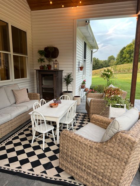 Backporch decor, diamond rug, vintage style outdoor rug, vintage porch decor, back porch ideas, antique porch furniture antique porch decor, antique style outdoor rug Vintage Porch Decor, Outdoor Rug Ideas, Front Porch Decor Ideas, Vintage Porch, Front Porch Decor, Rug Ideas, Back Porch Ideas, New Farm, Porch Decor