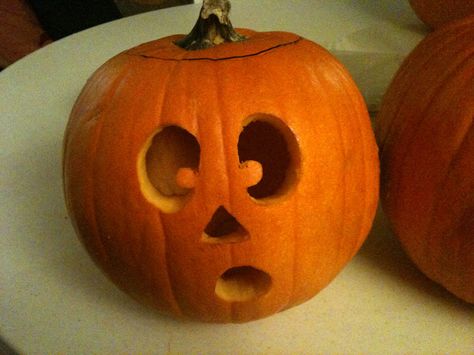 Image result for silly jack o lantern faces Good Pumpkin Carving Ideas Easy Diy, Fun Jack O Lantern Faces, Easy Jack O Lantern Designs, Pumpkin Faces Carving Ideas, Cute Faces For Pumpkins, Fun And Easy Pumpkin Carving Ideas, Cute Easy Jack O Lantern Ideas, Shocked Pumpkin Face, Smiling Pumpkin Carving