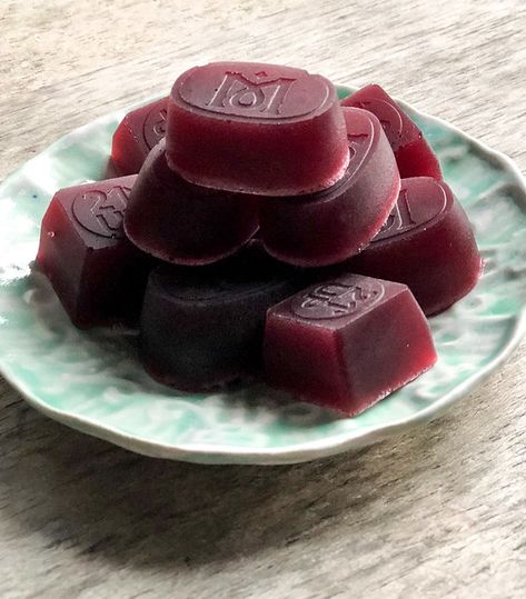 How To Make Your Own Candy: DIY Immunity Elderberry Gummies - Suzie The Foodie Shelf Stable Gummies, Make Your Own Candy, Elderberry Flower, Gummies Recipe, Elderberry Gummies, Autoimmune Diet, Candy Flowers, Now Is The Time, Hard Candy