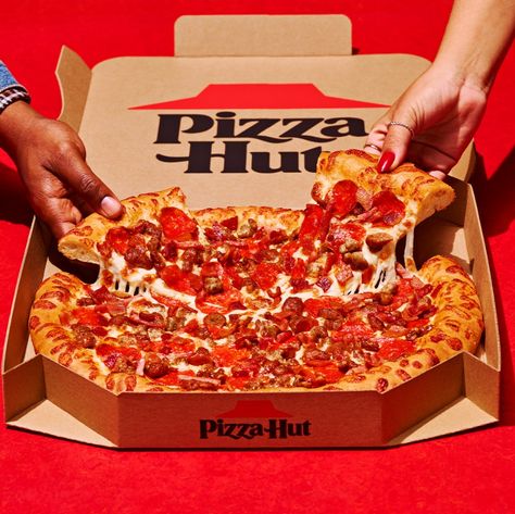 Pizza Hut Menu With Updated Prices In USA 2024 Pizza Hut Coupon Codes, Pizza Hut Menu, Marketing Audit, Crispy Pizza, Buffalo Chicken Pizza, Calzone Pizza, Pizza Special, Pizza Menu, Classic Pizza