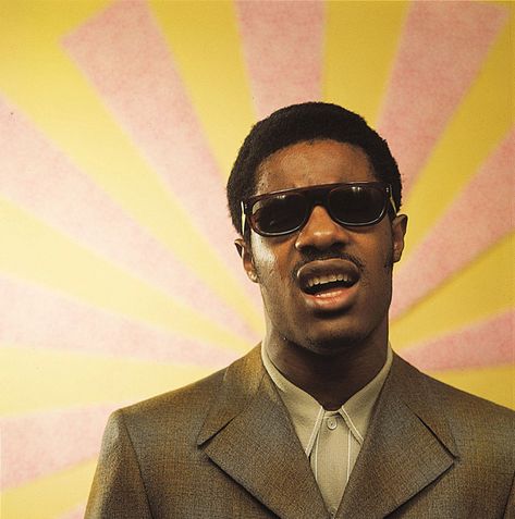 stevie+wonder | People - music - Stevie Wonder Dru Hill, Motown Records, Soul Singers, Swinging Sixties, Marvin Gaye, Black Music, Stevie Wonder, Soul Music, Music Icon