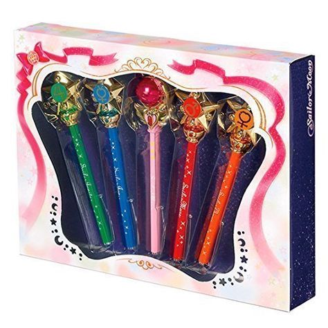 Bandai Sailor Moon Prism Stationery Pointer Ballpoint Pen... https://smile.amazon.com/dp/B00QVBSI2Y/ref=cm_sw_r_pi_dp_x_tO7oyb2WKBFND Sailor Moon Wands, Sailor Moon Wedding, Sailor Moon Collectibles, Sailor Moon R, Sailor Neptune, Sailor Mercury, Cute Stationary, Sailor Jupiter, Sailor Venus