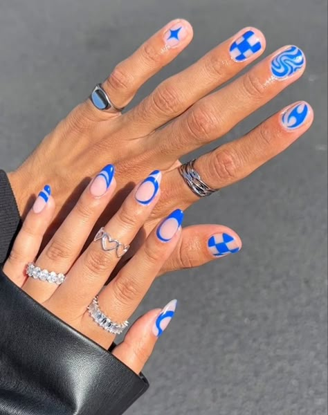 crmichellekhxn on ig Match Couple Nails, One Hand Long Nails One Hand Short, Cute Couple Nails Matching, His And Her Matching Nails, Matching Hair Couples, Cute Matching Nails For Couples, Matching Nail Designs For Couples, Aesthetic Matching Nails, Nails Inspiration Men