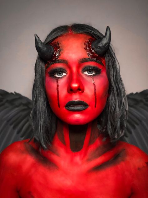 #devil #facepainting #halloweenmakeup #redmakeup #devilmakeup Creepy Demon Makeup, Red Demon Makeup, Devil Girl Makeup, Red Devil Makeup, Halloween Party Makeup, Demon Makeup, Devil Makeup, Halloweenský Makeup, Creepy Halloween Makeup