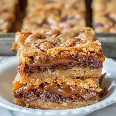 Knock You Naked Bars Knock You Naked Bars Recipe, Knock You Naked Bars, Knock You Naked Brownies, 8x8 Dessert Recipes, Fall Dessert Bars, Easy Bars Recipes, Snack Bar Ideas, Sweet Bars, Caramel Desserts