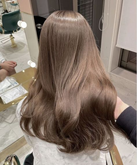 Milk Boba Hair Color, Mill Tea Hair Colour, Hazel Beige Hair, Chocolate Beige Hair, Milk Tea Brown Hair With Highlights, Dark Milk Tea Brown Hair, Milk Tea Hair Color Asian, Milktea Brown Hair Color, Milky Brown Hair