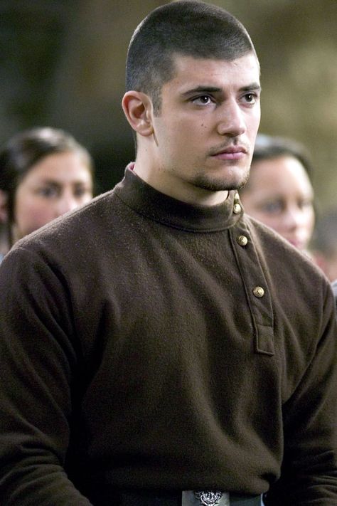 Hot Harry Potter Guys Victor Krum, Stanislav Ianevski, Stanislav Yanevski, Viktor Krum, Matthew Lewis, Harry Potter Wizard, The Goblet Of Fire, Draco Harry Potter, Potter Facts