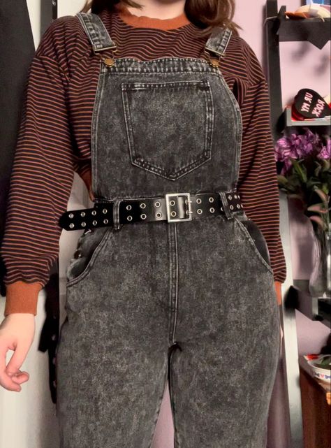 Overalls Alt Outfit, Overall Grunge Outfit, Alt Overalls, Fairy Grunge Overalls, Goth Overalls Outfit, Alt Overalls Outfit, Sweater Overalls Outfit, Black Overalls Outfit Aesthetic, Black Overalls Outfit Grunge