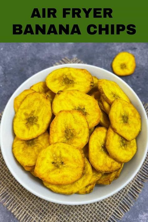 Banana Chips Airfryer, Air Fryer Banana Chips, Dehydrated Banana Chips, Banana Chips Recipe, Air Fryer Banana, Vegetarian Instant Pot, Family Snacks, Fried Bananas, Plantain Chips