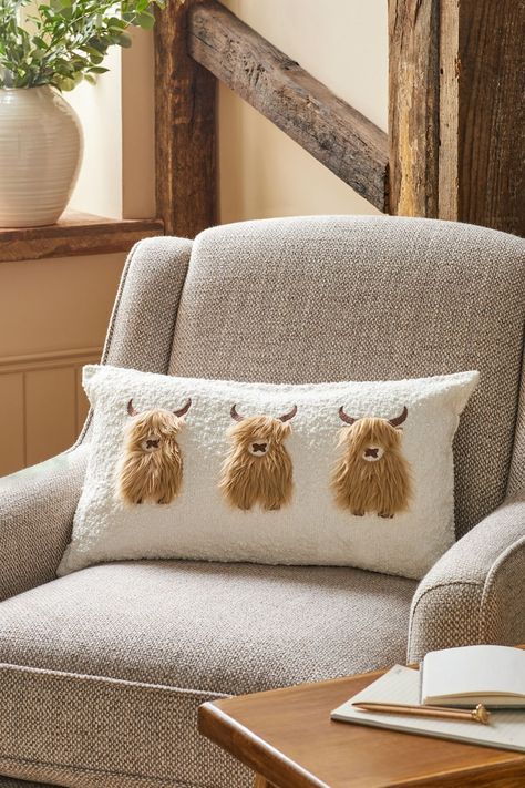 Natural Hamish The Highland Cow Trio Cushion Cow Theme Bedroom, Highlands Cow, Country Baby Rooms, Cow Pillow, Country Nursery, Farm Room, Western Nursery, Cow Nursery, Cow House