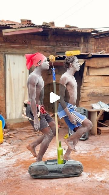 Billy Dancer on Instagram: "Chicken dance😂😂#funny #viralvideos #trend" African Dance Art, Chicken Dance, Dance Funny, African Dance, Aboriginal People, People Dancing, Dance Humor, Chicken Humor, Belly Dancers