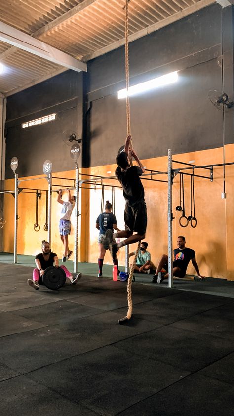 Crossfit Aesthetic, Crossfit Lifestyle, Rope Climb, Crossfit Box, Gym Lifestyle, Crossfit, Climbing, Vision Board, Garage