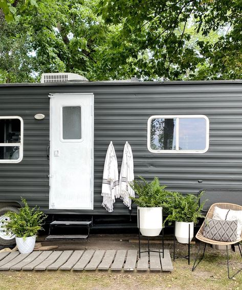 Old Travel Trailer Remodel, Travel Trailer Exterior Remodel, Camper Exterior Siding Ideas, How To Paint Outside Of Camper, Painting A Camper Exterior Glamping, Camper Converted To Tiny House, Painted Trailer Exterior, Painting The Outside Of A Camper, Coachmen Camper Remodel