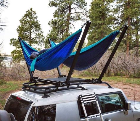 Auto Camping, Camping Diy, Kombi Home, Pajero Sport, Truck Camping, Hammock Stand, Sleeping Under The Stars, Diy Camping, Hammock Camping