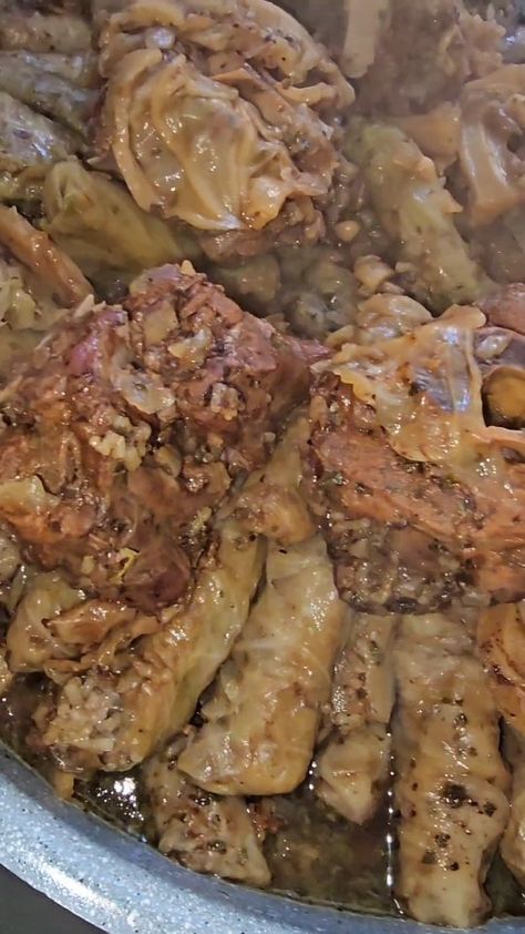 Malfouf Recipe https://resepmamiku.com/en/malfouf-insidereereeskitchen Malfouf Recipe Cabbage Roll, Malfouf Recipe, Beef Shank Recipe, Stuffed Cabbage Rolls, Cabbage Roll, Beef Shank, Mint Salad, Stuffed Cabbage, Middle Eastern Dishes