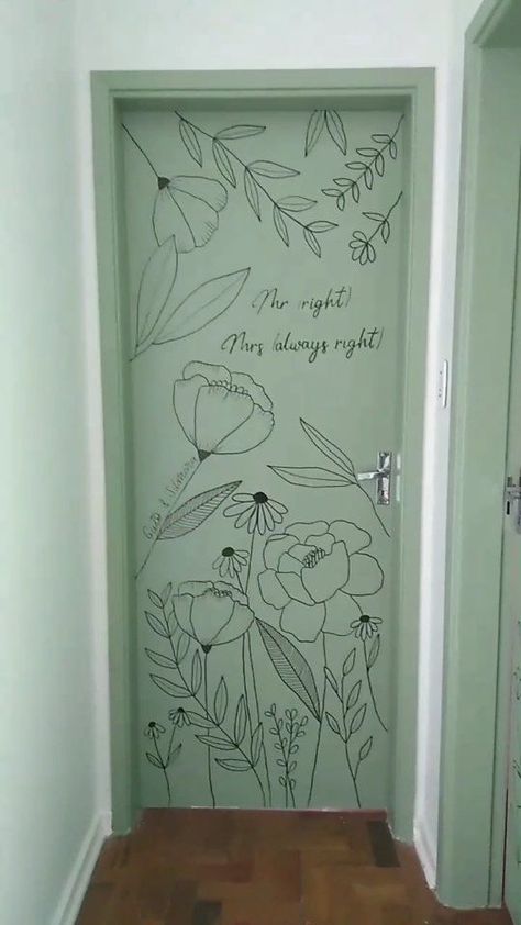 Wall Painting For Photoshoot, Mandala Art On Door, Door Painting Design, Floral Wall Painting Ideas Bedroom, Painted Bedroom Doors Aesthetic, Door Painting Ideas Bedroom Flowers, Door Painting Ideas Bedroom Easy, Door Drawing Ideas Bedroom, Painted Doors Vsco