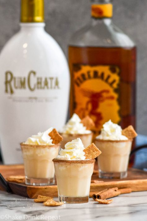 Rum Chata Fireball Shots, Rum Chata Fireball Drink Recipes, Rumchata Fireball Shots, Rum Chata Shots Recipes, Fireball Rumchata Drink, Rumchata Fireball Drinks, Rumchata And Fireball Recipes, Rum Chata And Fireball Drinks, Alcohol Shots Charcuterie Board