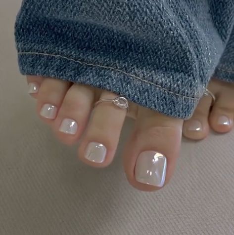 Unghie Sfumate, Unghie Nail Art, Gel Toe Nails, Milky Nails, Toe Nail Color, Hello Nails, Blush Nails, Chic Nails, Fancy Nails