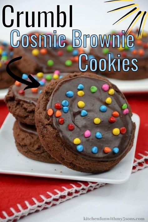 Crumbl Brownie Cookie Copycat, Cosmic Brownie Crumble Cookie, Really Good Cookies, Specialty Cookies Recipes, Cosmic Brownie Cupcakes, Crumbl Brownie Cookie, Flavored Cookie Recipes, Cosmic Cookies Recipe, Baking Recipes Crumble Cookies