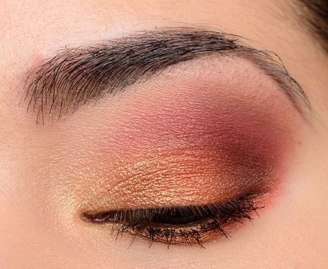 Maroon Golden Eye Makeup, Golden Hour Palette, Eyeshadow Gold Brown, Hourglass Glitter Eyeshadow, Golden Eye Makeup, Asian Wedding Makeup, Gold Eyeshadow Palette, Eye Makeup Cut Crease, Natural Beauty Makeup