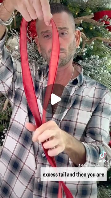 Jesse Cooper on Instagram: "SINGLE BOW - This is for all my beginners. Anybody who doesn’t have a bunch of experience using ribbon or know what to do with ribbon. This is one of the easiest ways to add ribbon into your tree. I’m using a 2 inch wired ribbon. And creating just a simple single loop bow that you put all over the tree. Once you master this, of course you can add more. Of course you can do other things. Of course you can dovetail the end of the tails. But I wanted to create a very simple basic technique video that anyone can do! Make sure to share with all of your friends so they can have awesome ribbon in their tree for Christmas 2024. 🎅🏻✨❤️🎄🎄🎄🎄 #BringingTheSimpleRibbonTechniques #MakingSureEveryoneHasABeautifulChristmas #SimpleBow #SingleBow" Make A Wreath Bow Wired Ribbon, Christmas Tree Wired Ribbon Ideas, Simple Ribbon On Christmas Tree, Loop Bows How To Make, Wired Ribbon Christmas Tree, How To Make A Bow With Ribbon For Tree, How To Tie A Big Christmas Bow, Simple Bows For Christmas Trees, Easiest Way To Make A Bow