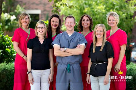 Staff Photos: Northview Dental in Edmond, Oklahoma Dentist Branding, Staff Photos, Dental Photos, Photo Shoot Tips, Photography Office, Dental Photography, Medical Photography, Edmond Oklahoma, Business Portrait Photography