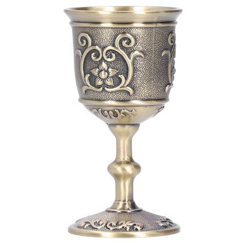 Social Drinking, Medieval Decor, Greek Wine, Drinking Milk, Vintage Goblets, Whiskey Drinks, Drinking Vessels, Wine Cup, Bar Glassware