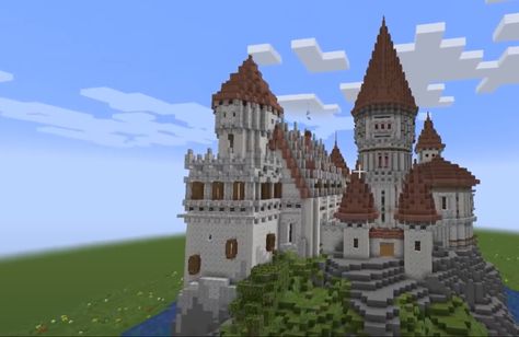 Spruce Castle Minecraft, Minecraft Granite Building, Minecraft Quartz Castle, Minecraft Castle Designs, Minecraft Idea, Minecraft Seeds, Castle Ideas, Fantasy City Map, Minecraft Structures