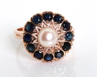 Sapphire Pearl Ring, Sapphire Rose Gold Ring, Sapphire Ring Vintage, Flower Setting, Sapphire Stones, Ring Pearl, Ring Flower, Blue Ring, Blue Sapphire Ring