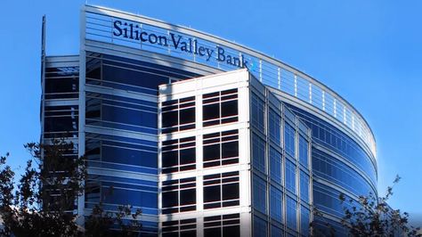 Massive Stock Erosion Of About 60% For Silicon Valley Bank Silicon Valley Bank, Kotak Mahindra Bank, Bank Of England, Venture Capitalist, Commercial Bank, Financial Analyst, Financial Stability, Venture Capital, Silicon Valley