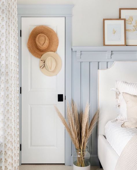 Beach Hat Wall Decor, Grandma Chic Bedroom, Wallpaper Guest Bedroom, Blue Guest Bedroom, Tiny Acorn, Bria Hammel Interiors, Bria Hammel, Vintage Bedroom Ideas, Cream Bedroom