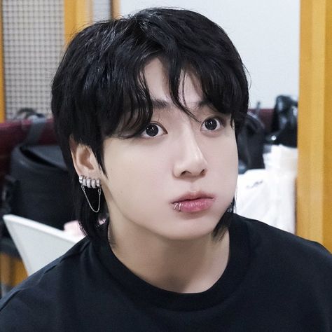 Jungkook Funny, Jungkook Selca, Jeon Jeongguk, The Boy Is Mine, Jung Kook, Jungkook Cute, Foto Jungkook, Busan, Funny Faces