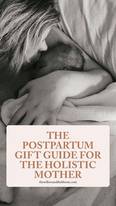 a checklist and gift guide with ideas to support the holistic mother to be in the postpartum season. Holistic Mom Aesthetic, Postpartum Gifts For Mom, Birth Assistant, Natural Postpartum Essentials, Holistic Mom, Holistic Baby Care, Padsicles Postpartum, Midwifery Notes, Postpartum Care Items