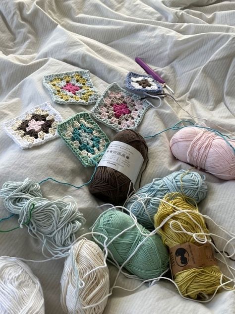 Croche Freetime Activities, Vision Board Images, Vision Board Photos, Vision Board Pictures, Hobbies To Try, Dream Board, Arctic Monkeys, New Hobbies, Crochet Afghan