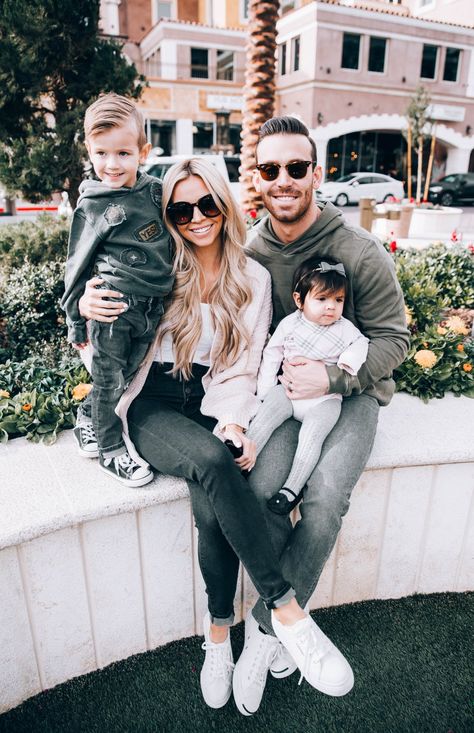 Update on our life and outfit details for everyone in the fam! Everyone needs a good pair of denim and Nordstrom has it covered! #trulydestiny #nordstromoutfits #familyphotos #denim Destiny Thompson, Moms Goals, Dream Family, Life Lately, Future Mom, Outfit Jeans, Family Fashion, Cute Family, Jolie Photo