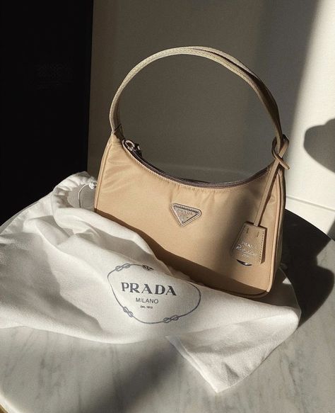 fashion Prada and purse image <img alt= src="https://data.whicdn.com/images/349870933/original.jp Aesthetic Bags, Cream Aesthetic, Fancy Bags, Luxury Purses, Coach Horse And Carriage Tote, Beige Aesthetic, Pretty Bags, Brown Aesthetic, Mode Inspo