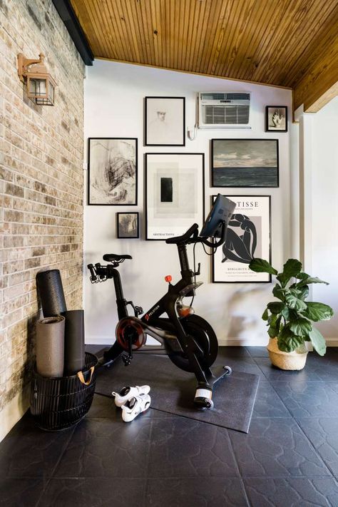 13 Inspiring Home Gym Ideas That Will Motivate You to Get Moving Peleton Room Design, Yoga Workout Room, Pilates Home Studio, Peloton Treadmill, Peloton Home Gym, Peloton Room Ideas, Pine Decor, Peloton Room, Basement Home Gym